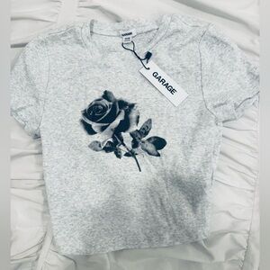 Garage Heather Gray Tee with Black Floral Design- size:XS. NWT